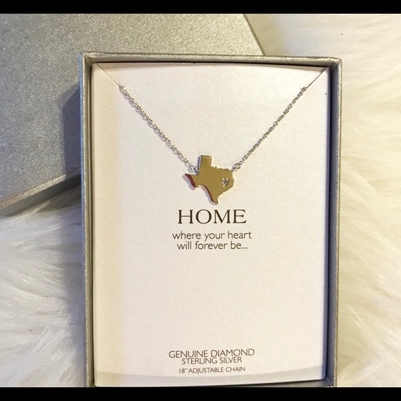 Jewelry - Texas Sterling silver necklace with diamond accent